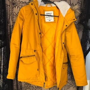ONLY Golden Yellow Hooded Short Parka XS